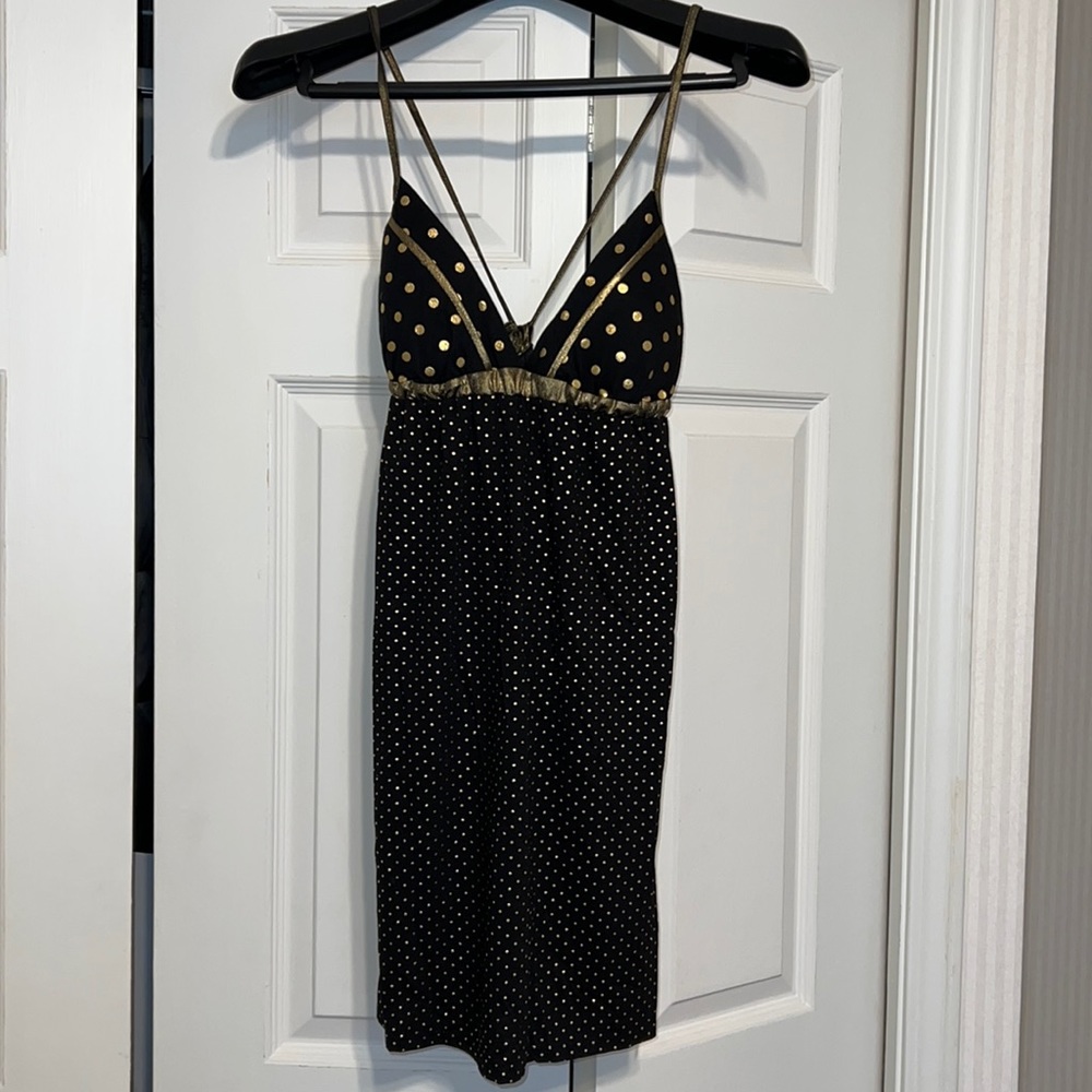 Forever 21 Black and Gold Dress